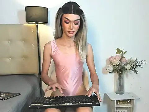 YourladyBianca  online show from July 10, 11:13 am