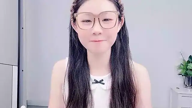 Snapshot of Rose_love69 chatting on July 11, 3:31 am Rose love69 online show from July 11, 3:31 am