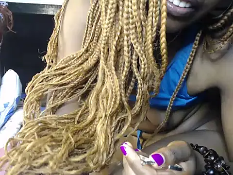 Snapshot of ebonyempress25 chatting on July 9, 3:38 pm ebonyempress25 online show from July 9, 3:38 pm