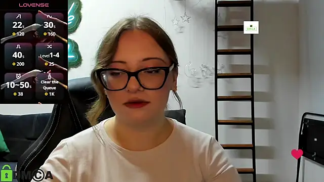 JuliNy x online show from June 4, 12:55 pm
