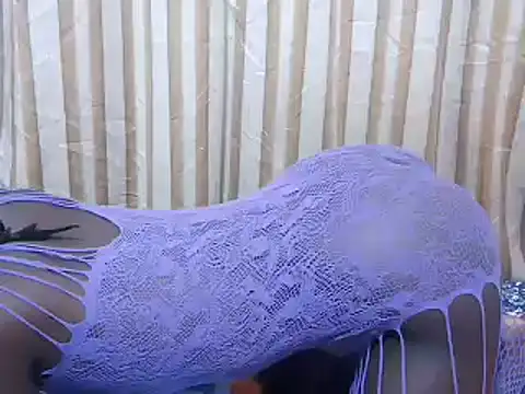 tinygodess online show from July 27, 2:40 am