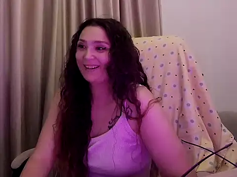 Lola Creolla online show from May 26, 2:57 pm