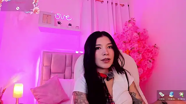 Snapshot of Isis_waifu_ chatting on May 27, 3:47 am Isis waifu online show from May 27, 3:47 am