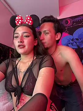 Yizz 20 online show from June 26, 4:28 am