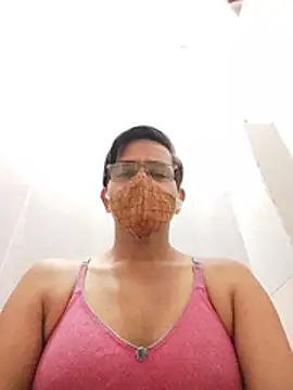 bottom monty online show from July 6, 3:14 pm
