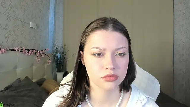 Maya-Mimi online show from June 7, 12:59 am