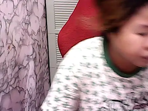 Snapshot of pretty_meraa chatting on June 3, 6:38 am pretty meraa online show from June 3, 6:38 am