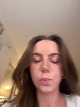 Cherry-Bean online show from June 11, 5:11 pm