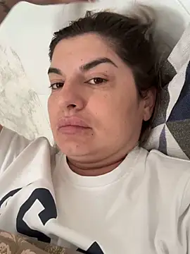evaxxxcurvyxxx online show from June 15, 2:19 pm