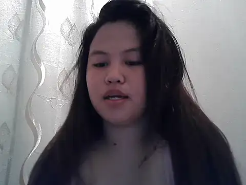 ThePrettySecret online show from May 31, 6:10 am
