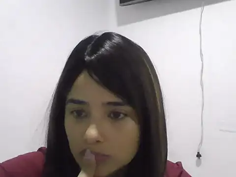 micaelamoreno18 online show from July 18, 6:01 pm