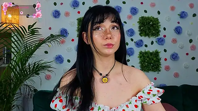 justmeavery online show from June 5, 12:50 am