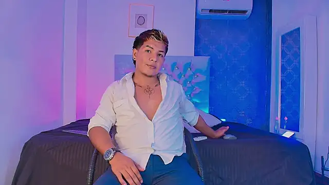 Joel carterr online show from July 18, 9:29 pm