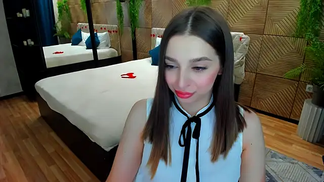 FlirtySpark online show from June 29, 7:25 pm