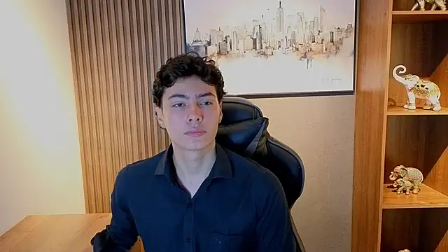 Esteban Fire online show from May 30, 12:24 pm