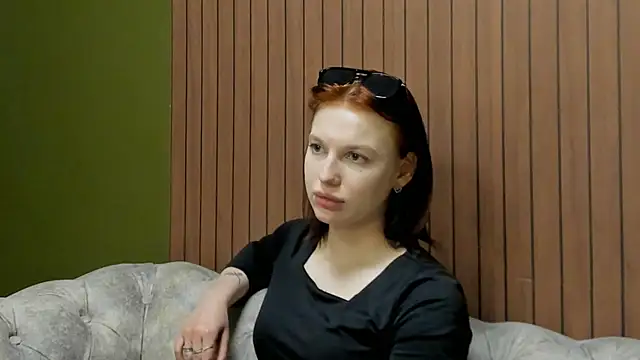 Nora Finch online show from May 28, 12:02 pm