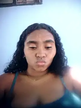 Snapshot of Lela-Chanel chatting on June 12, 5:45 pm Lela-Chanel online show from June 12, 5:45 pm