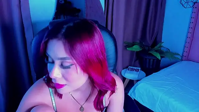 miafox   online show from July 3, 3:46 am