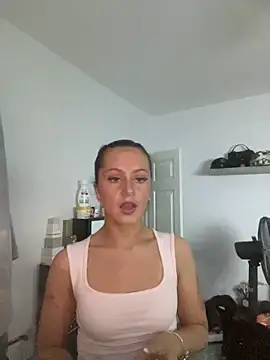 PoisonIvy x online show from June 21, 8:22 pm