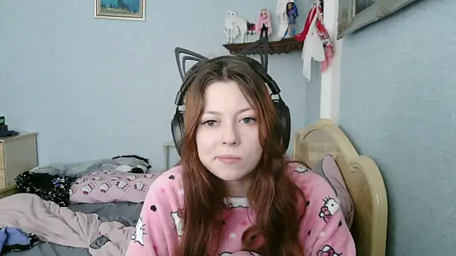 AlessiaViolet online show from July 1, 9:33 am