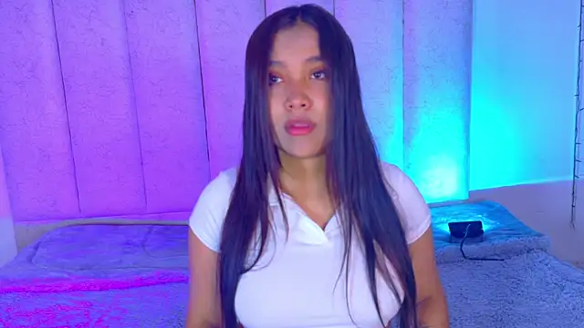 isabellelane cs online show from June 16, 1:14 pm
