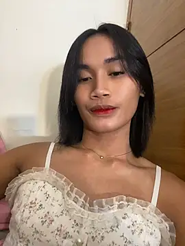 bigcock janine online show from June 16, 6:54 pm