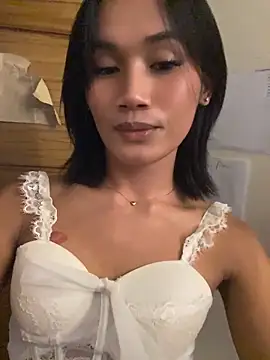 bigcock janine online show from June 23, 6:55 am