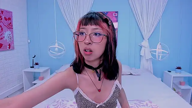 Venus Rouge online show from July 1, 3:30 am