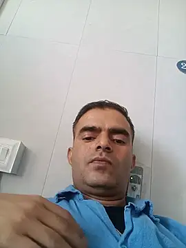 SexyBoy7703 online show from June 23, 3:37 am