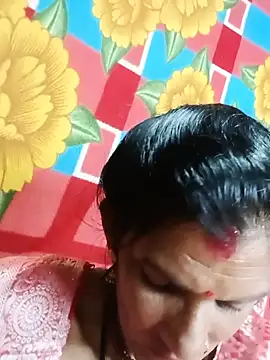 Snapshot of Cut_umang74 chatting on July 6, 4:31 pm Cut umang74 online show from July 6, 4:31 pm