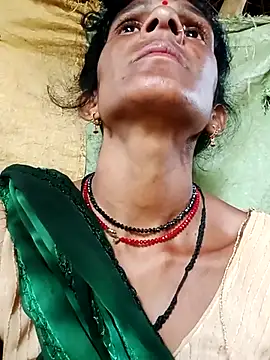 Snapshot of Cut_umang74 chatting on July 9, 6:50 am Cut umang74 online show from July 9, 6:50 am