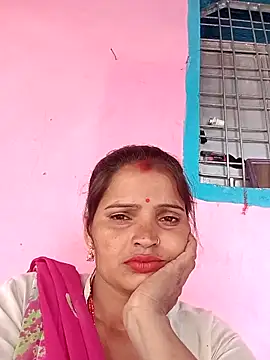 Snapshot of Divya_hot88 chatting on June 5, 1:23 am Divya hot88 online show from June 5, 1:23 am