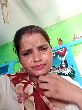 Snapshot of Divya_hot88 chatting on June 22, 5:26 am Divya hot88 online show from June 22, 5:26 am
