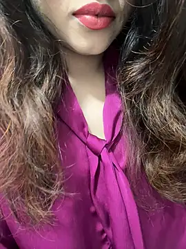 Snapshot of Yours_riya11 chatting on July 14, 6:46 pm Yours riya11 online show from July 14, 6:46 pm