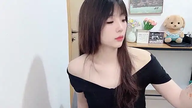 Louise-3 online show from June 10, 2:16 pm