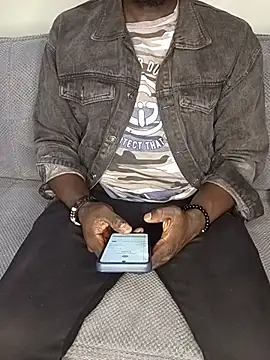 Bigblackman25 online show from July 7, 8:24 pm
