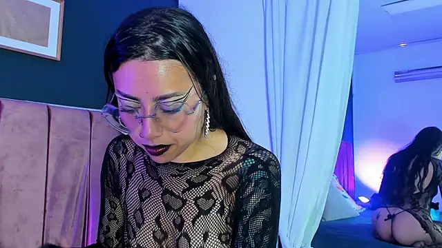 Snapshot of Violeta_muns chatting on July 8, 5:39 pm Violeta muns online show from July 8, 5:39 pm