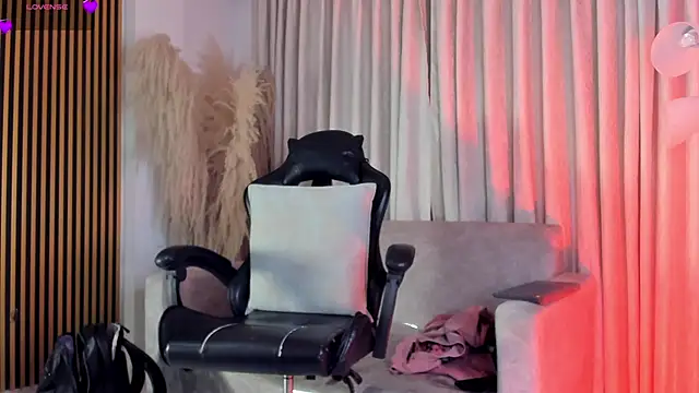 LucasJhonson  online show from July 1, 5:42 am