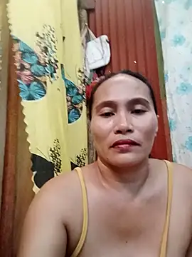 Queenslay online show from June 25, 2:00 am