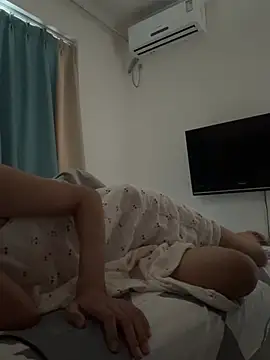 Snapshot of Xiao_Mao_meow chatting on July 5, 12:39 am Xiao Mao meow online show from July 5, 12:39 am