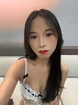 QZY888888 online show from August 4, 4:20 pm