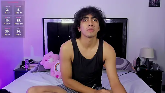 Shy Mateo online show from June 9, 11:05 pm