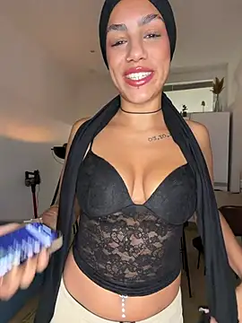 nadiabnssd online show from July 27, 8:16 pm