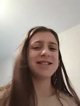 Eileenmurrr online show from July 13, 4:15 am