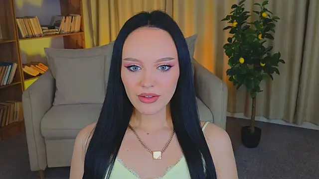 Snapshot of Cassadyy chatting on June 28, 9:37 am Cassadyy online show from June 28, 9:37 am