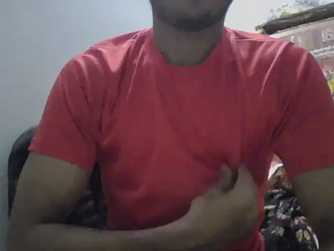 Snapshot of Hottie_Guy_hyd3 chatting on June 9, 8:48 am Hottie Guy hyd3 online show from June 9, 8:48 am