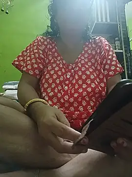 chatterjeesayani567 online show from July 4, 9:15 am
