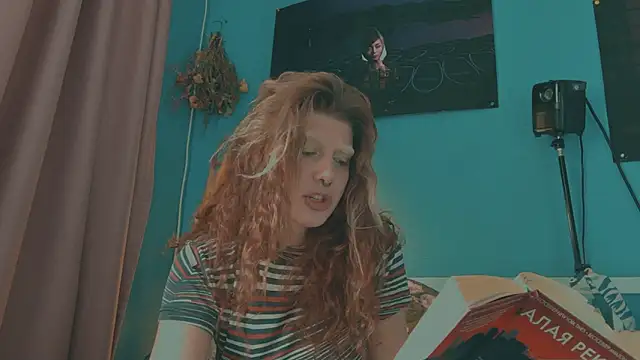 VivienDarkbloom online show from June 16, 10:07 am