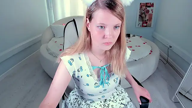 Snapshot of anita_Hitteys chatting on July 6, 7:49 am anita Hitteys online show from July 6, 7:49 am