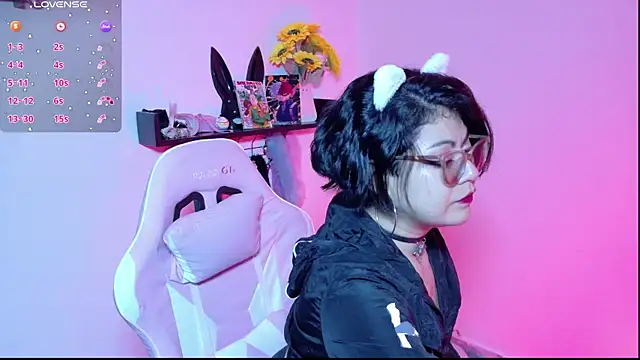 Meow cat4 online show from July 12, 7:49 pm
